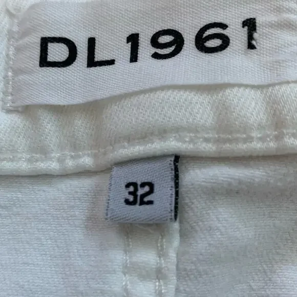 DL1961 Florence Instasculpt Cropped jeans in white, size 32 - Picture 6 of 10